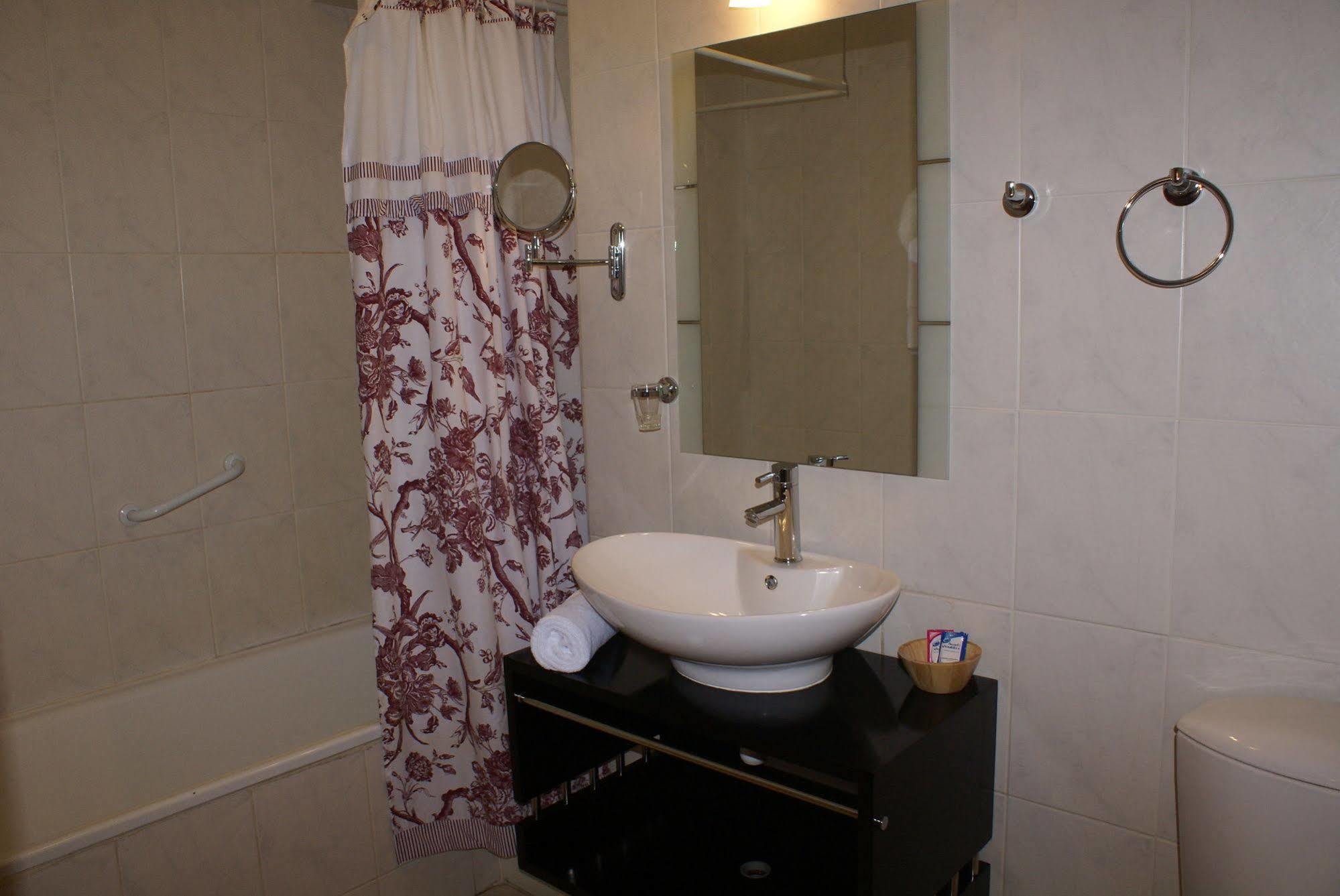 Hotel Baviera Parral Kültér fotó